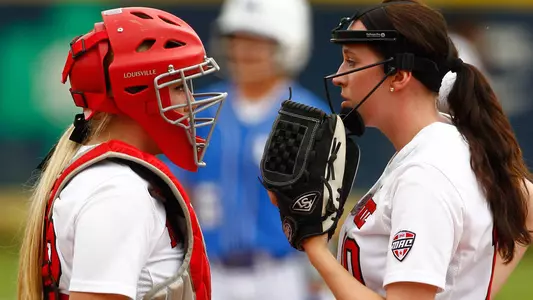 Errors Costly As Softball Falls To Kentucky