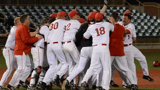 Baseball Set to Take Thanksgiving Trip to the Dominican Republic