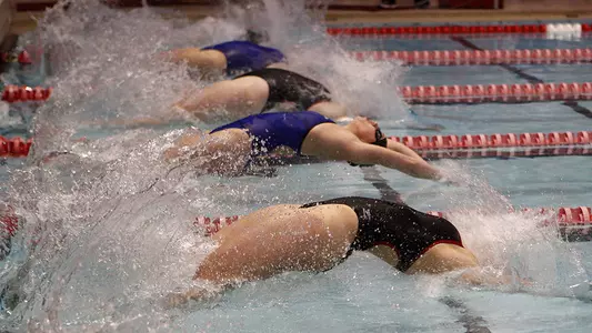 Four Women?s Swimmers Complete Winter Invitational
