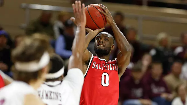 Kiapway Beats Buzzer, Men?s Hoops Downs EMU in 2OT