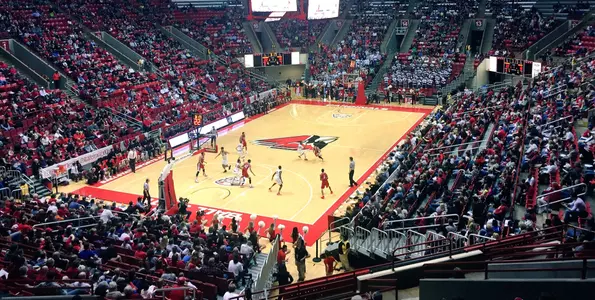 Ball State Shines in Front of Raucous #MuncieOut Crowd Friday Night, 63-59