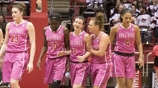 WBB Pulls Out Close 60-54 MAC Win Over WMU Saturday