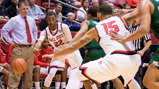 Men?s Hoops Comes up Short against Ohio