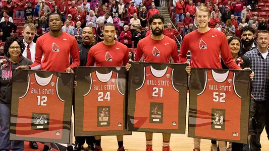 Men?s Hoops Goes Cold in Senior Night Loss to CMU