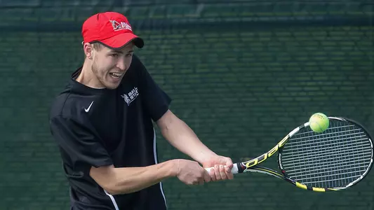 Men's Tennis Suffers 5-2 Loss To Binghamton