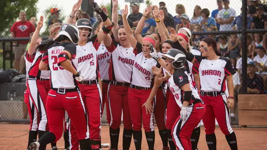 Softball: Gilbert Continues Career in NPF