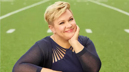 Holly Rowe