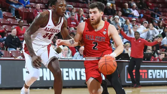 Tayler Persons, Worthen Arena Crowd