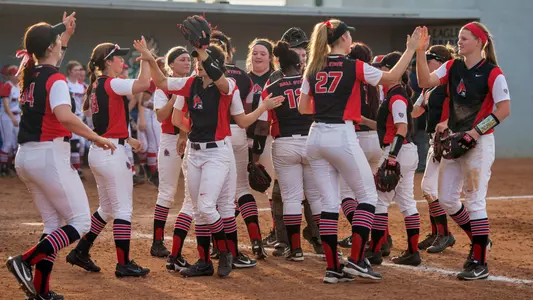 2018 Softball Team Celebration
