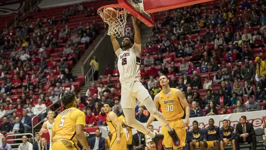Cardinals win at Worthen.