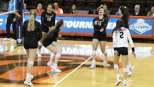 Ball State Women's Volleyball Celebrates