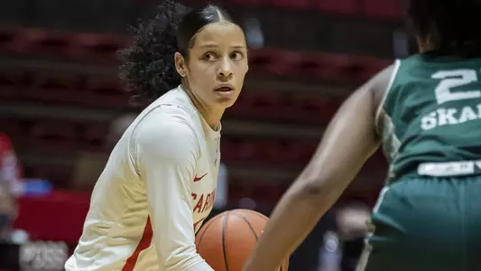 Essence Booker vs. EMU