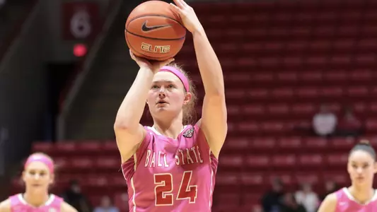 Jasmin Samz Think Pink