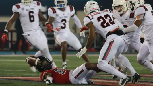 Brent Anderson II forced fumble at NIU