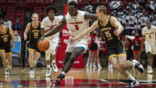 PaytonSparksvsMichiganTech