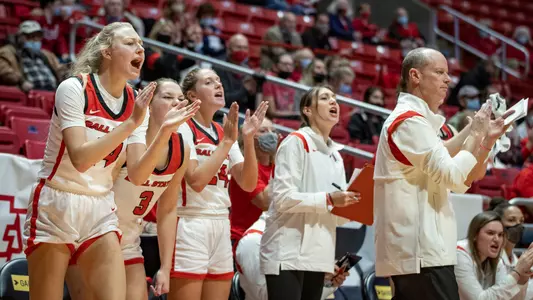 WBB Team - Oakland City