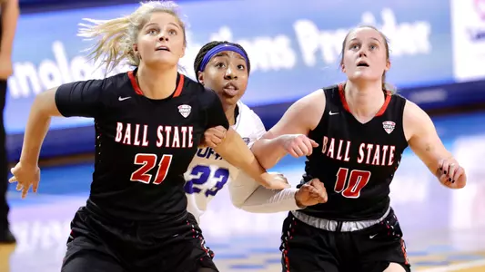 Thelma and Blake WBB vs. Buffalo