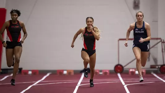 Ivy Mckee sprints for Ball State track
