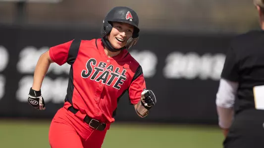 Amaia Daniel Home Run Trot