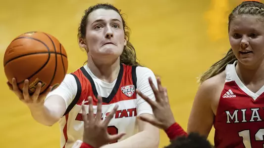 Ally Becki vs. Miami