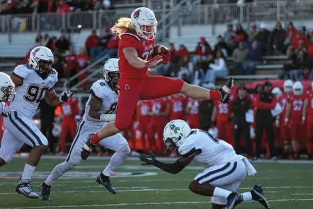Carson Steele vs. UConn