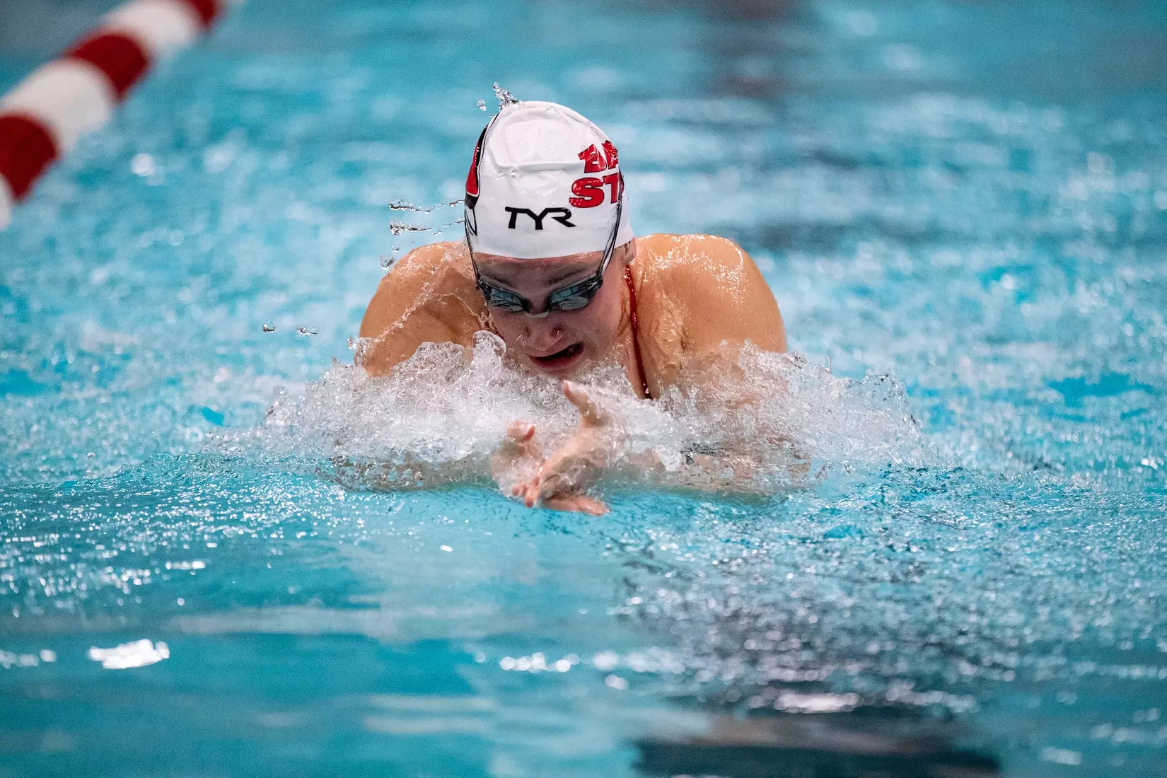 MC-41543-Men’s and Women’s Swimming and Diving