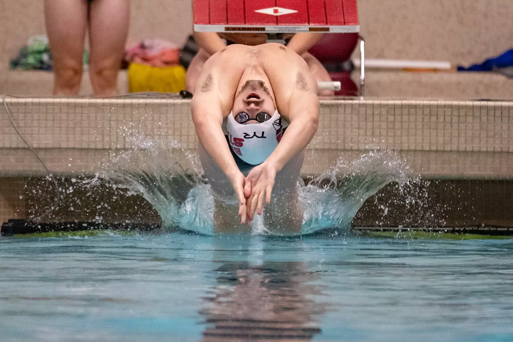 MC-41543-Men’s and Women’s Swimming and Diving