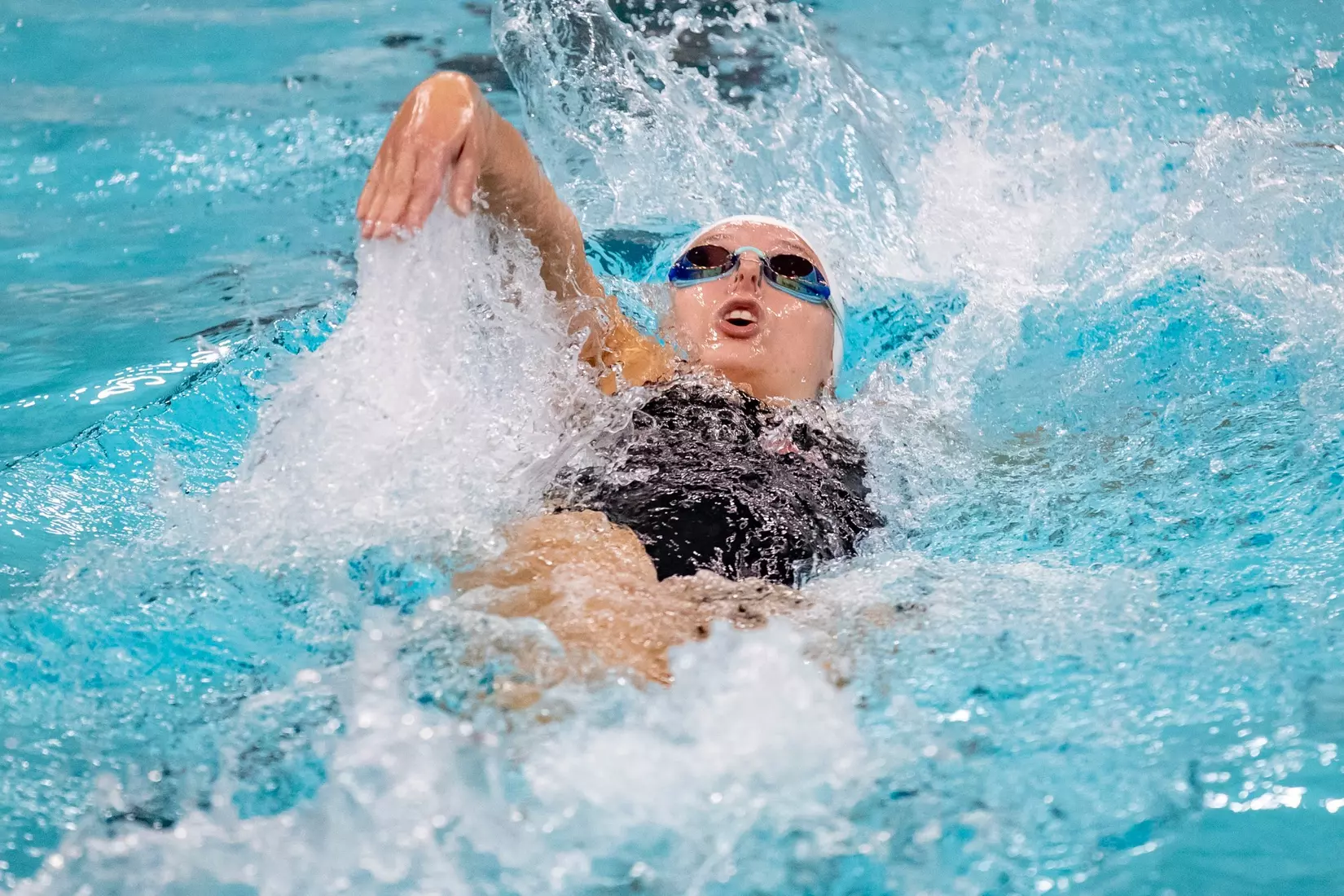 MC-41543-Men’s and Women’s Swimming and Diving