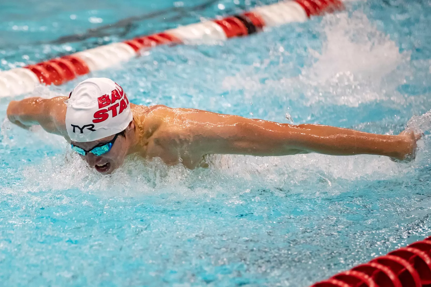 MC-41543-Men’s and Women’s Swimming and Diving