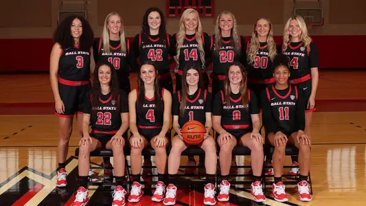 Women's Basketball Team 22-23