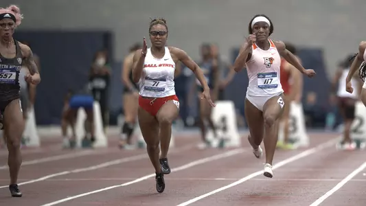 Aaleiah Winford 2022 MAC Indoor Championships