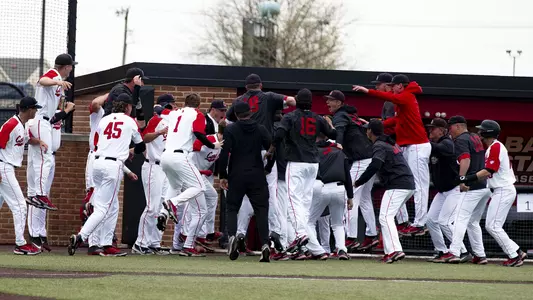 BaseballCelebrationCMU