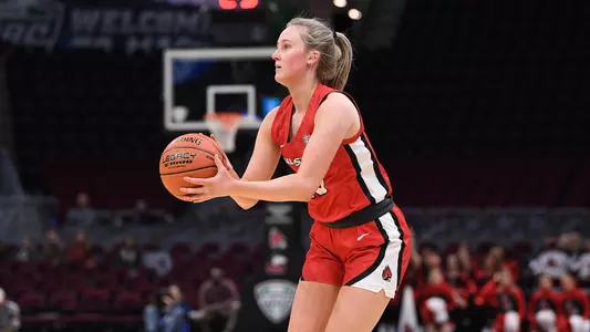 Thelma Dis Agustsdottir vs. NIU MAC Tourney