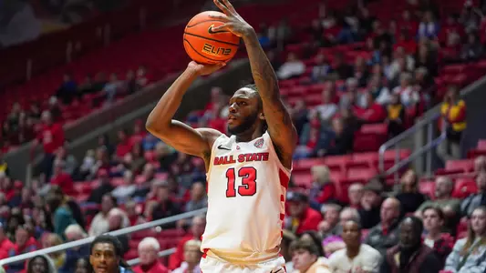 #13 Trent Middleton Jr.