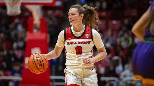 The Ball State women's basketball team competes against Tennessee Tech at Worthen Arena on November 6, 2023. Photo by Bobby Ellis.