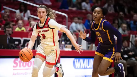 The Ball State women's basketball team competes against Tennessee Tech at Worthen Arena on November 6, 2023. Photo by Bobby Ellis.