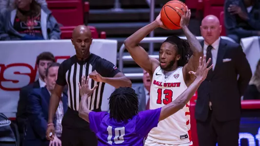 Trent Middleton vs. Goshen. MBB Worthen Arena, November 7, 2023