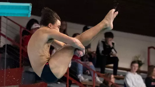 Wyatt Blake - Diving