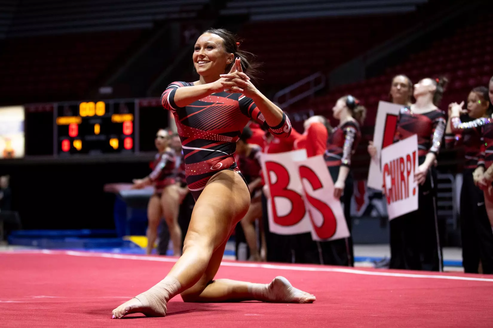 The Ball State gymnastic team hosts Bowling Green in Worthen Arena on Jan, 22. Photo by Samantha Blankenship / Ball State University