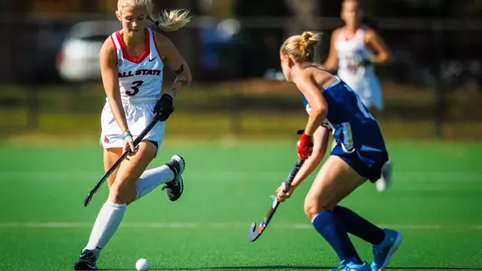 The Ball State field hockey team competes against UC Davis at Briner Sports Complex on October 22, 2024. Photo by Bobby Ellis/Ball State University