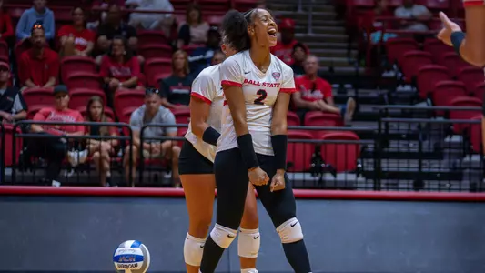 Aayinde Smith - Celebration Red vs. White
