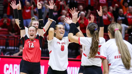 Women's Volleyball Celebrates