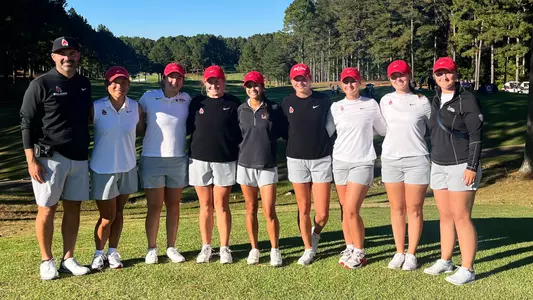 Women's Golf Team after record day one at Diamante Intercollegaite