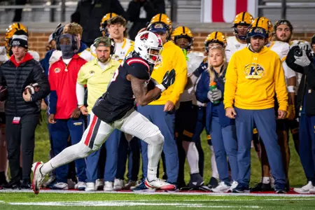 25_MC-78861 - Football hosts Kent State on Nov 5, 2025. Photo by Samantha Blankenship Ellis/Ball State University.