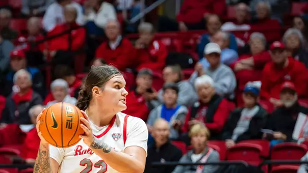 25_MC-80127 - Women’s Basketball hosts University of Cincinnati on Nov 20, 2025. Photo by Samantha (Blankenship) Ellis/Ball State University.