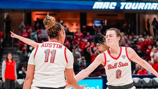 MAC Tourney Lachelle and Becki