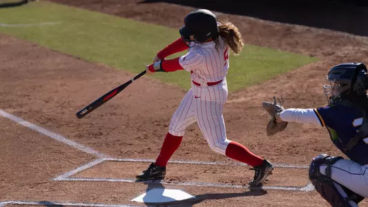 Kara Gunter batting at Bellarmine