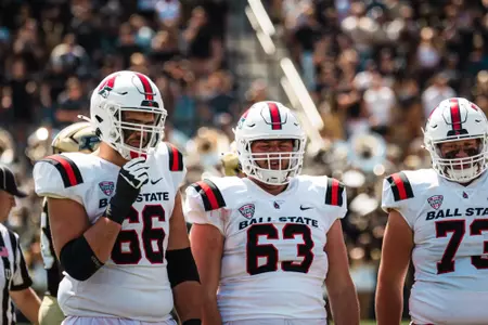 Offensive Line - Hood, Roberts, Mosier