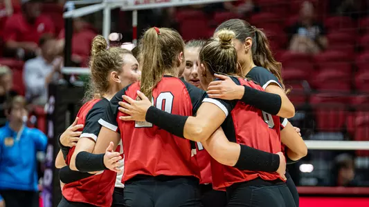 Ball State Women's Volleyball Huddle vs. Cincinnati