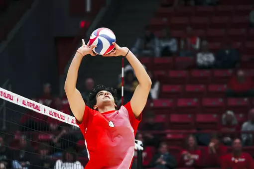 Lucas Machado vs. Trine